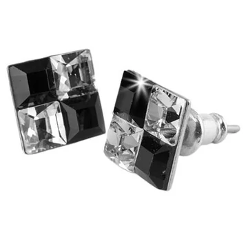 Fülbevaló, négyzet, fekete-fehér SWAROVSKI® kristállyal, 8 mm, ART CRYSTELLA® Fülbevaló, négyzet, fekete-fehér SWAROVSKI® kristállyal, 8 mm, ART CRYSTELLA®