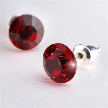 Fülbevaló, siam sötét piros SWAROVSKI® kristállyal, 8mm, ART CRYSTELLA® Fülbevaló, siam sötét piros SWAROVSKI® kristállyal, 8mm, ART CRYSTELLA®