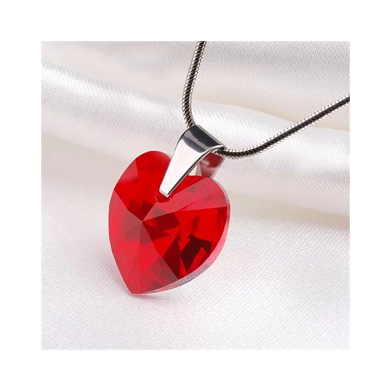 Nyaklánc, szív formájú, light siam piros SWAROVSKI® kristállyal, 18mm ART CRYSTELLA®
