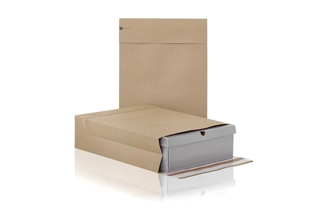 Boríték, visszaküldhető, két ragasztócsíkkal, C5, 162x229x40+86 mm, 