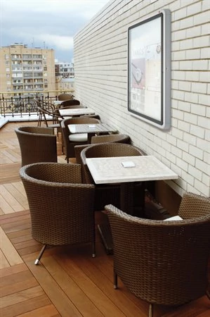 Vitrin, kültéri, mágneses, álló (6xA4), NOBO 